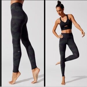 ALO Yoga AirLift High-Waist Camo Legging